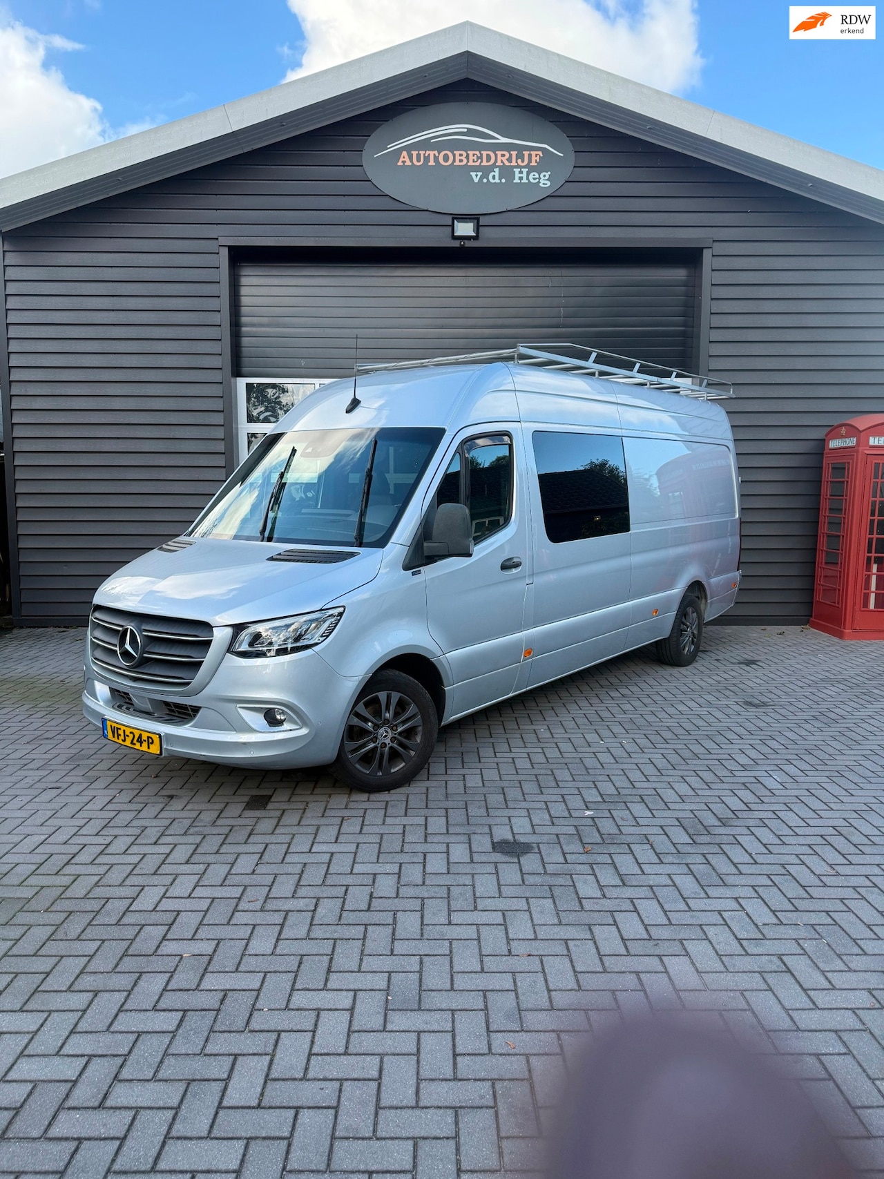 Mercedes-Benz Sprinter - 319 3.0 CDI L4H3 DC v6 dubbele cabine 3500kg trekhaak - AutoWereld.nl