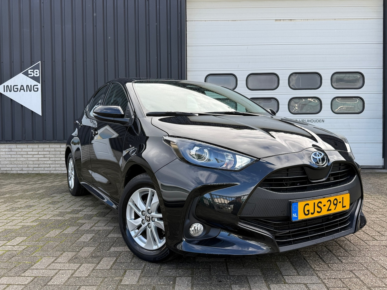 Toyota Yaris - 1.5 Hybrid 115 Active|Carplay|Camera|automaat|Adaptive cruise - AutoWereld.nl