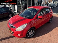 Hyundai i20 - 1.2i Dynamic | airco | Mp3 | 1e eigenaar |