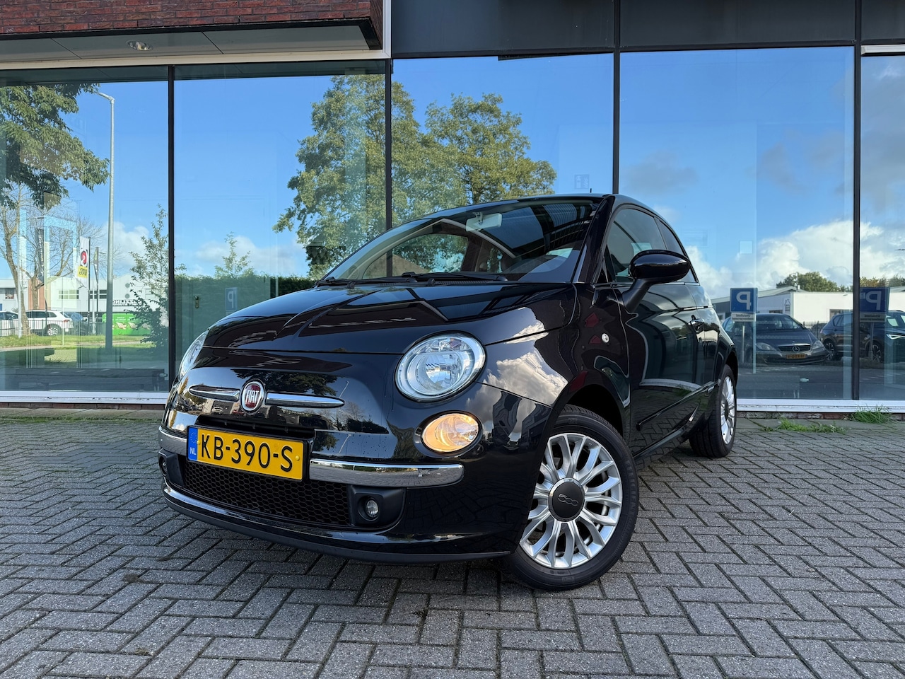Fiat 500 - 1.2 Lounge - Climate - Parkeerhulp - Media - 16” lmv - AutoWereld.nl