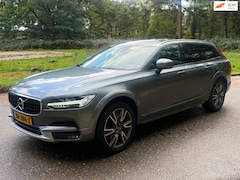 Volvo V90 Cross Country - 2.0 D5 Pro 4WD Pano Full 2017