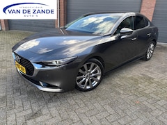 Mazda 3 - 3 2.0 e-SkyActiv-G M Hybr.122 LUX. SEDAN|Bose|winterpakket|Camera|LED|Leder
