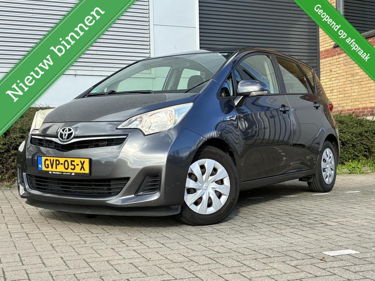 Toyota Verso S - 1.3 VVT-i Comfort Plus 1.3 VVT-i Comfort Plus - AutoWereld.nl
