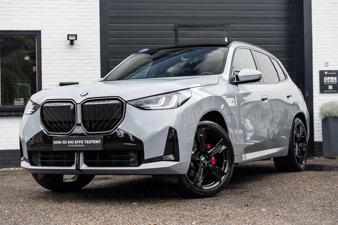 BMW X3 - 30e xDrive M Sport Pro 360 H&K 20" individual - AutoWereld.nl
