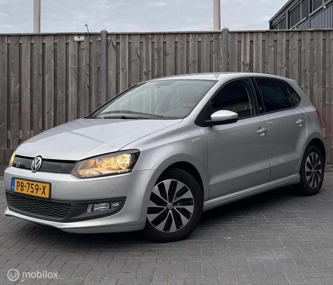 Volkswagen Polo - 1.0 BlueMotion Edition/CARPLAY/CRUISE/AIRCO/ - AutoWereld.nl