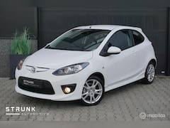 Mazda 2 - 2 1.3 GT-L Airco Wit Parelmoer Stoelverwarming LMV Centr Vergr