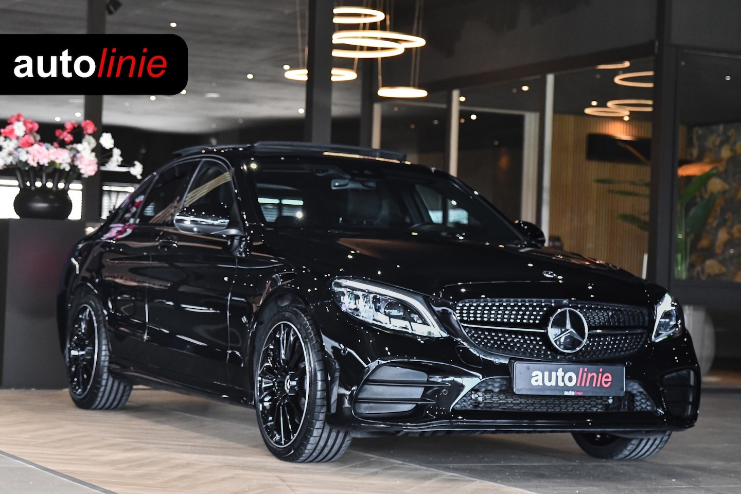 Mercedes-Benz C-klasse - 300 e AMG Night Edition, Pano, Luchtvering, Burmester, 360, Virtual, Multibeam, Keyless. C - AutoWereld.nl