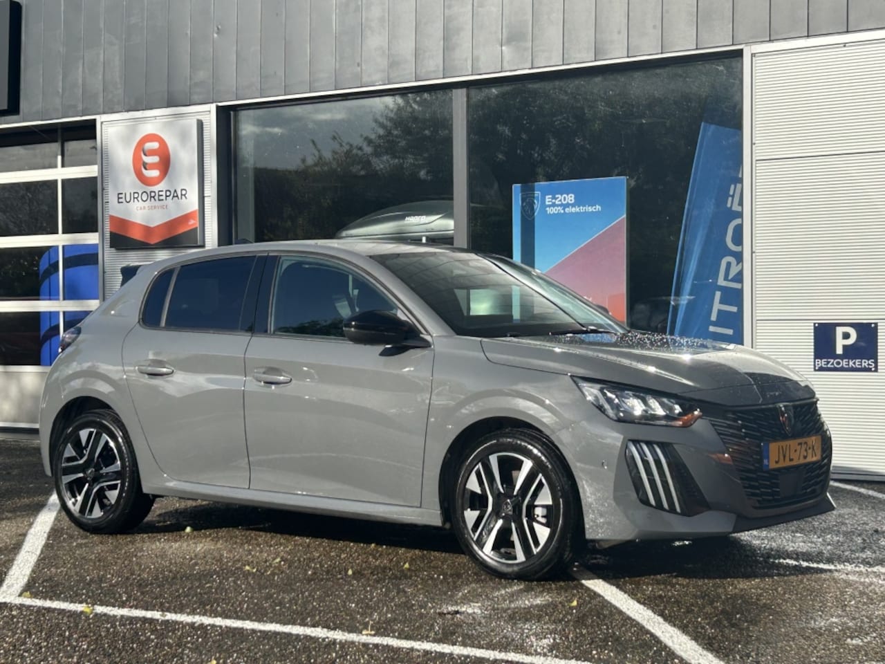 Peugeot 208 - 1.2 Hybrid 100 e-DCS6 Allure - AutoWereld.nl