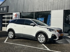 Peugeot 3008 - 1.2 PureTech 130pk S&S Active TREKHAAK | Apple Carplay & Android | Navigatie | Cruise & Cl