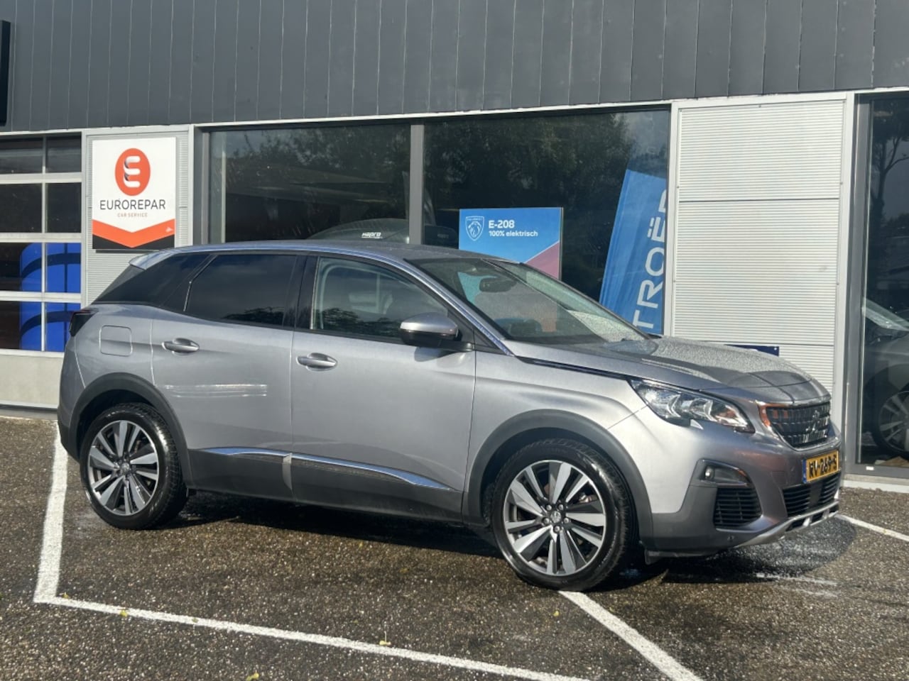 Peugeot 3008 - 1.2 PureTech 130pk S&S Allure Navigatie | BT | AppleCarplay & AndroidAuto | TREKHAAK | Ach - AutoWereld.nl