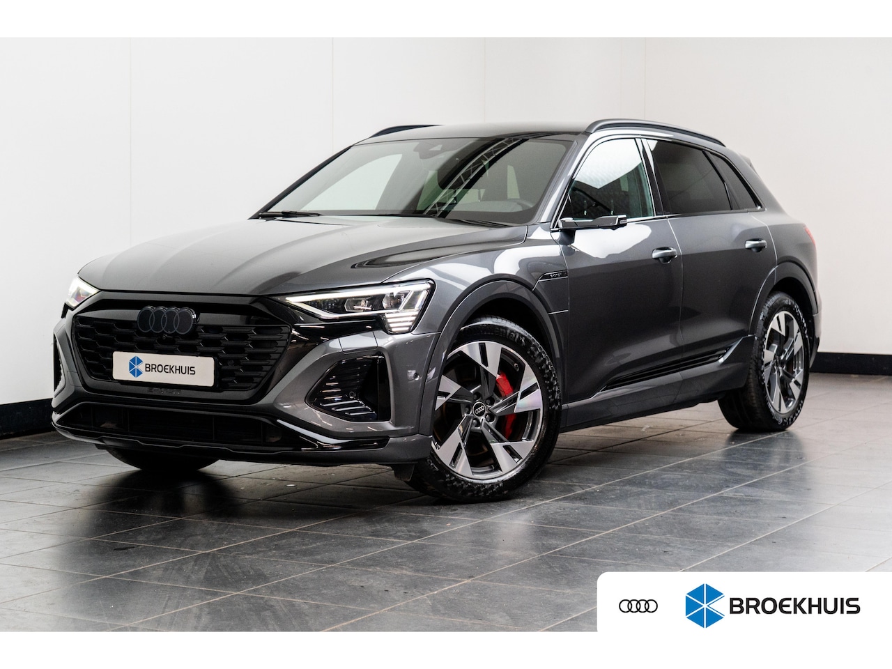 Audi Q8 e-tron - 55 quattro S Edition 115 kWh 408PK | 360 Camera | B&O | Matrix LED Koplampen | Elek. Stoel - AutoWereld.nl