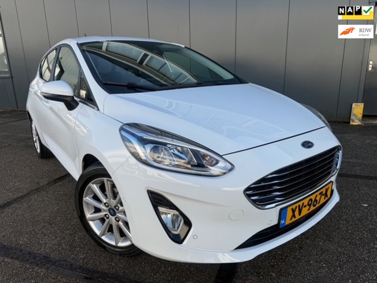 Ford Fiesta - 1.0 EcoBoost Titanium|LED|NAVI|BLUETOOTH|NAP - AutoWereld.nl
