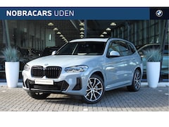 BMW X3 - xDrive30e High Executive M Sport Automaat / Panoramadak / Trekhaak / Sportstoelen / Achter