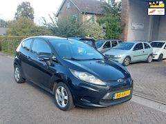 Ford Fiesta - 1.25 Limited met Nieuwe APK