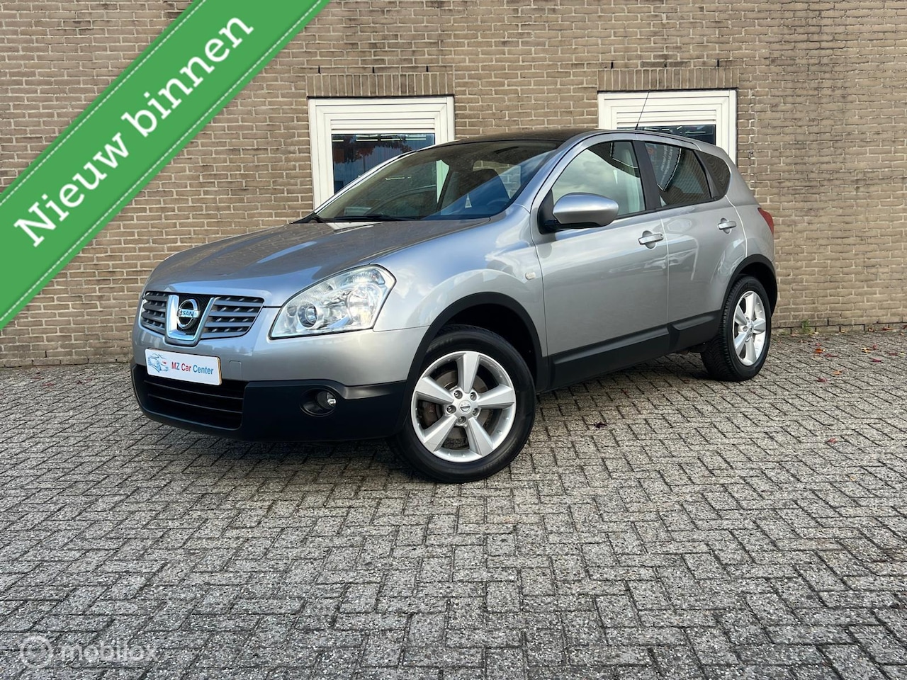Nissan Qashqai - 2.0 Acenta|Cruise| Airco| Bluetooth| P.Sensor - AutoWereld.nl