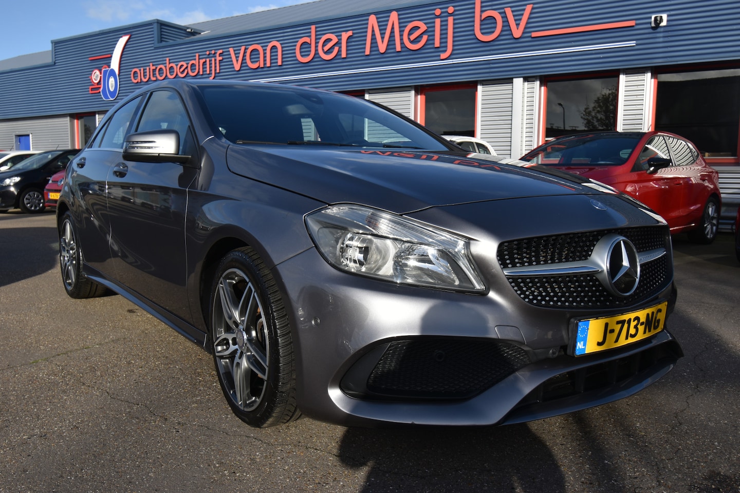 Mercedes-Benz A-klasse - 160 AMG Night Edition Plus 160 AMG Night Edition Plus , AIRCO ,  PDC V+A , NAVI , LMV18 , - AutoWereld.nl