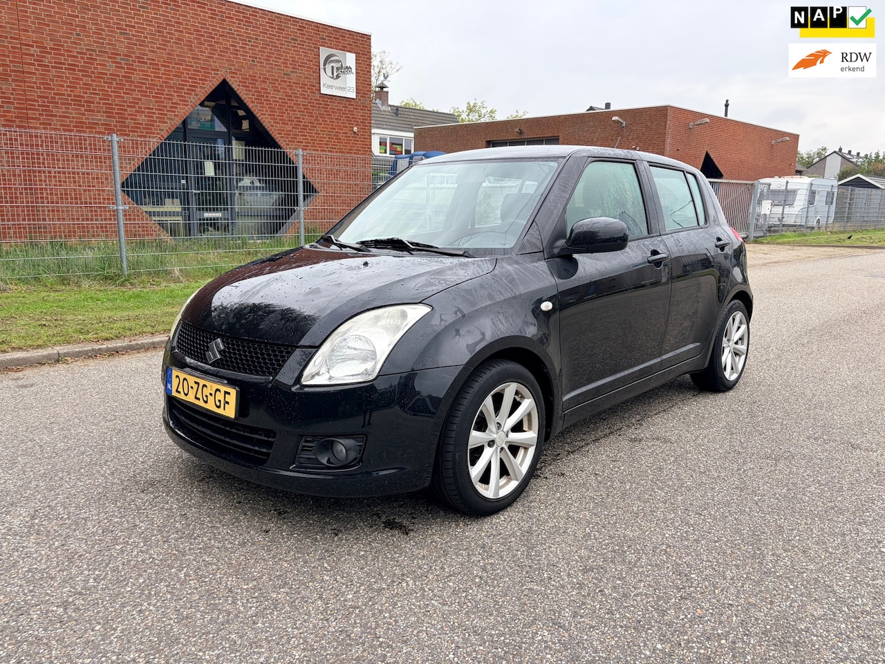 Suzuki Swift - 1.3 Shogun Nette auto - AutoWereld.nl