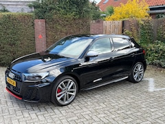 Audi A1 Sportback - 40 TFSI S Line edition one Audi A1 40 TFSI S line Edition | 200 PK