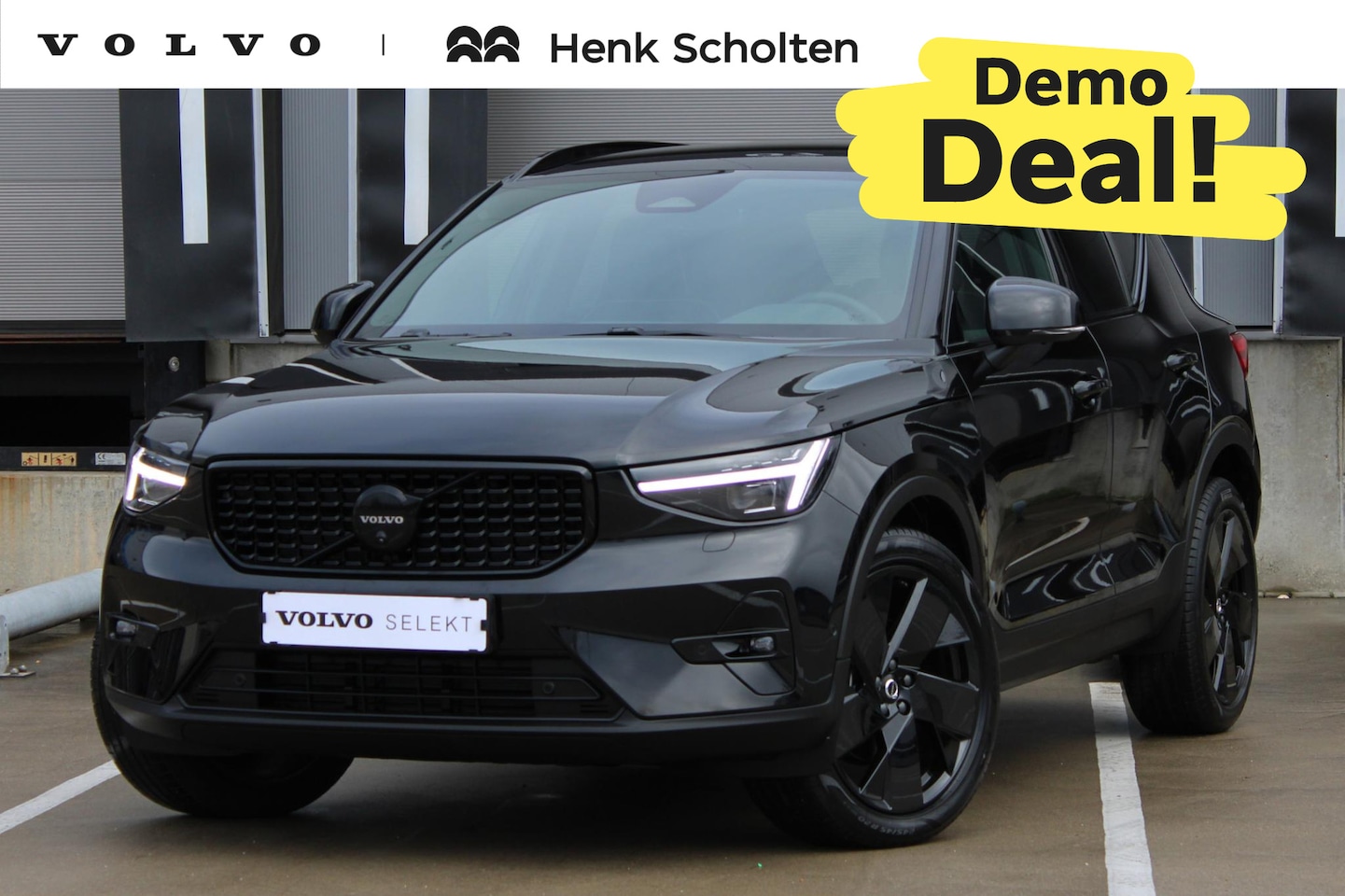 Volvo XC40 - B4 Automaat Plus Black Edition | Demo Deal | Verwarmbare voorstoelen | Verwarmbaar stuurwi - AutoWereld.nl