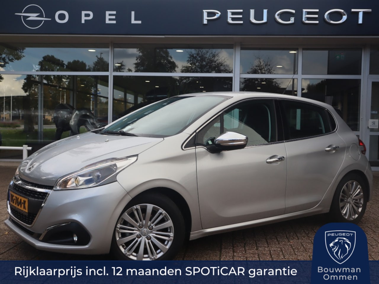 Peugeot 208 - Allure PureTech 82pk 5-Drs, Rijklaarprijs, Navigatie Apple Carplay/Android auto Climate co - AutoWereld.nl