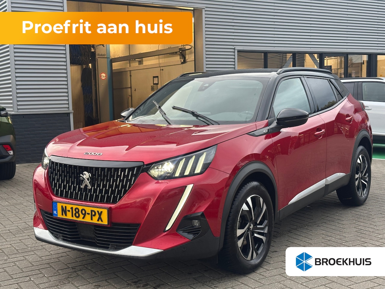 Peugeot 2008 - 1.2 PureTech GT Stoelverwarming | Camera | Parkeersensoren Rondom | Carplay | Digitaal Das - AutoWereld.nl