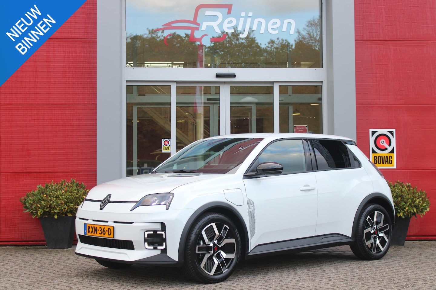 Renault 5 - COMFORT RANGE TECHNO 150PK 52 kWh *NIEUWE AUTO!* | PACK WINTER TECHNO: (ELEKTRISCH VERWARM - AutoWereld.nl