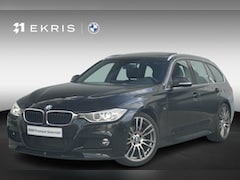 BMW 3-serie Touring - 320i M Sportpakket / Harman Kardon / Panoramadak / Leder / Trekhaak / Achteruitrijcamera