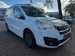 Peugeot Partner - 1.6 BlueHDi 100pk Premium Pack Euro6 155.000km Airco, Navigatie, Schuifdeur