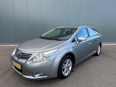 Toyota Avensis Wagon - 1.8 VVTi Dynamic