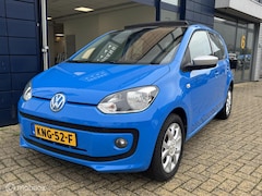 Volkswagen Up! - 1.0 high up|Pano|Cruise Control|Stoelverw.|Parkeersens.|12mnd APK