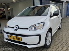 Volkswagen Up! - 1.0 BMT high up Regensensor|Parkeersensor|Lage km