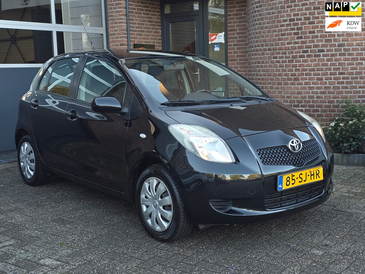 Toyota Yaris - 1.3 VVTi Sol MMT Automaat |Airco |Nap - AutoWereld.nl