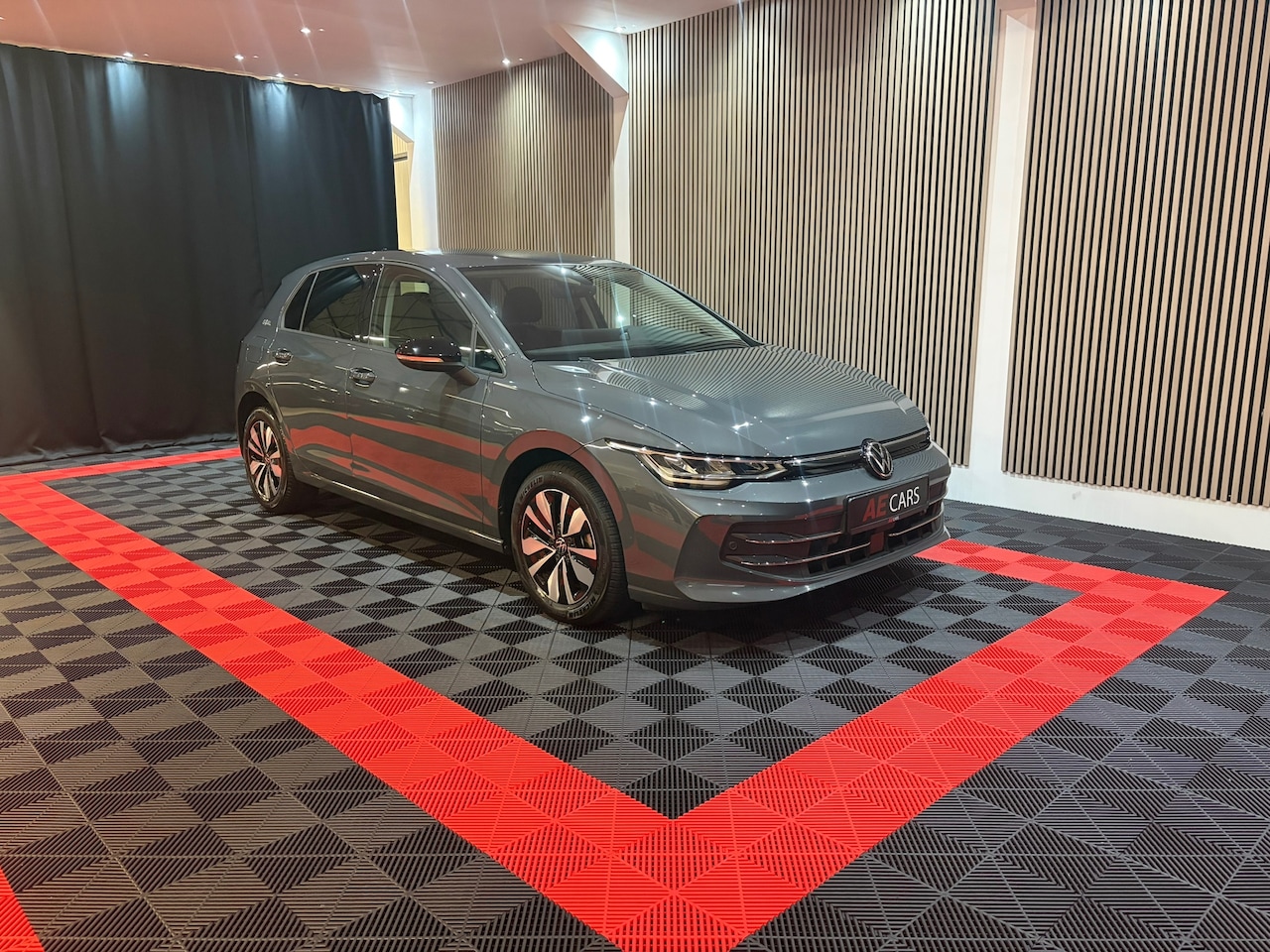 Volkswagen Golf - 8.5 1.5 eTSI Life Edition 2025 Face lift Goal uitvoering Navi PDC - AutoWereld.nl