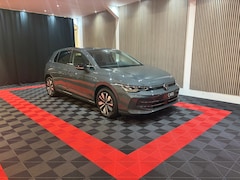 Volkswagen Golf - 8.5 1.5 eTSI Life Edition 2025 Face lift Goal uitvoering Navi PDC