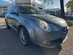 Alfa Romeo MiTo - 1.3 JTDm ECO Essential Airco/ECC, Leder, Cruisecontrol