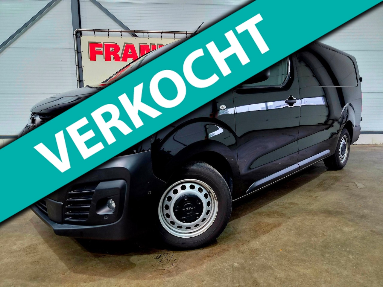 Opel Vivaro - 2.0 BlueHDi 145 S&S L2 + 3 zitpl.|Trekhaak|Dodehoek|Camera|Navi|Apple|Android|DABCruise|Ai - AutoWereld.nl
