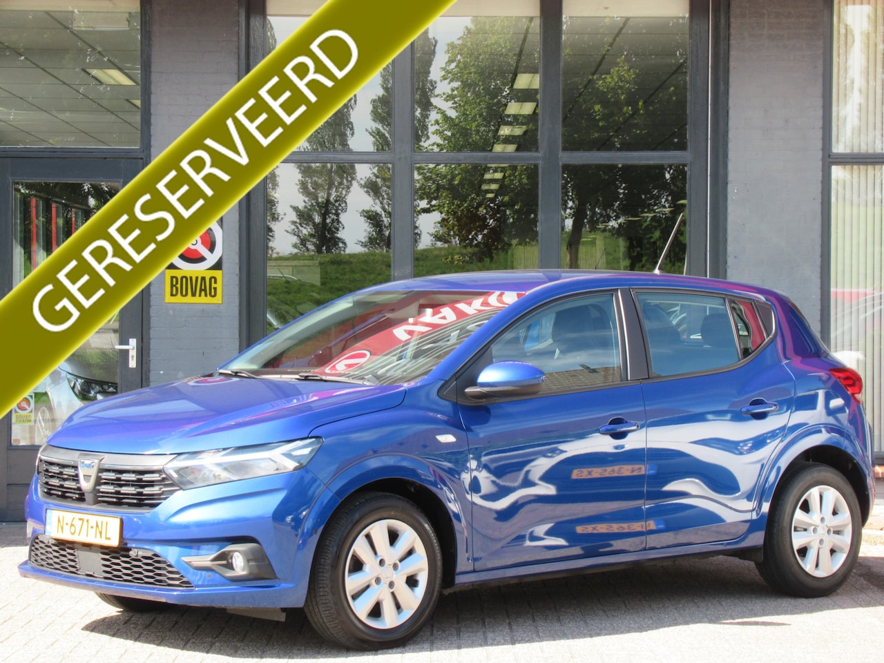 Dacia Sandero Stepway - 1.0 TCe 100 Bi-Fuel Comfort | Airco | Carplay | Parkeercamera | Incl. BOVAG Garantie | DAB - AutoWereld.nl
