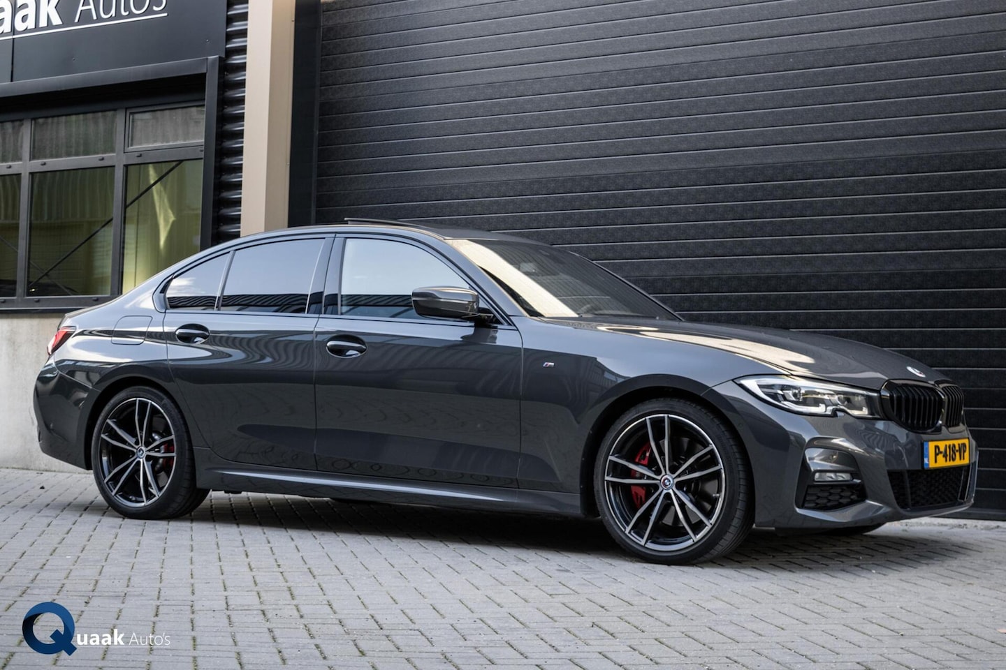 BMW 3-serie - 318i M-Sport 4-Cil | PANO | CARBON | DRAVITGRAU | ALCANTARA | CARPLAY | 50 JAHRE - AutoWereld.nl