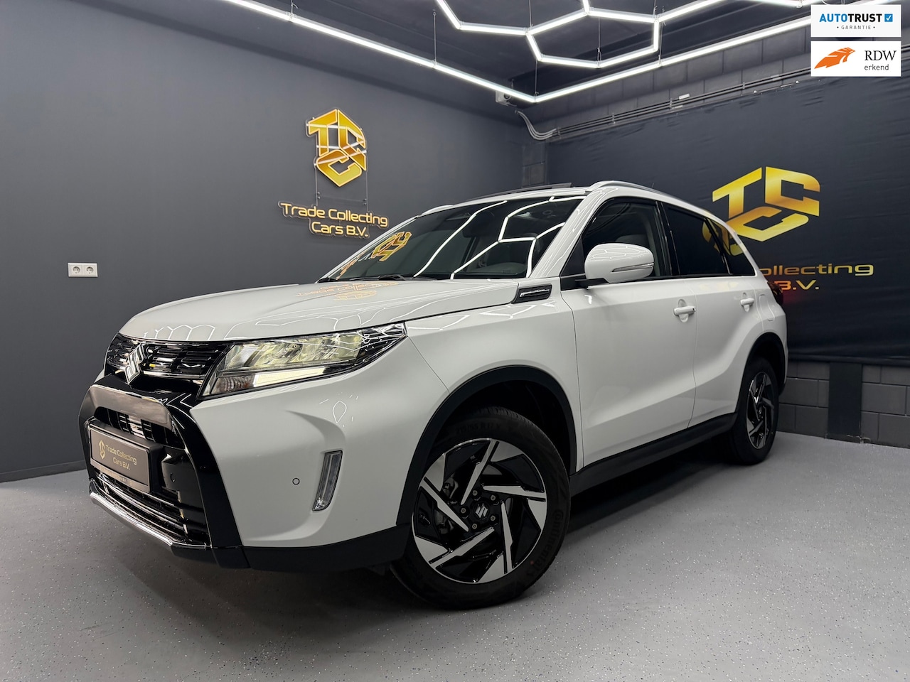 Suzuki Vitara - 1.4 Boosterjet Smart Hybrid Style PANO-7 JAAR GARANTIE - AutoWereld.nl