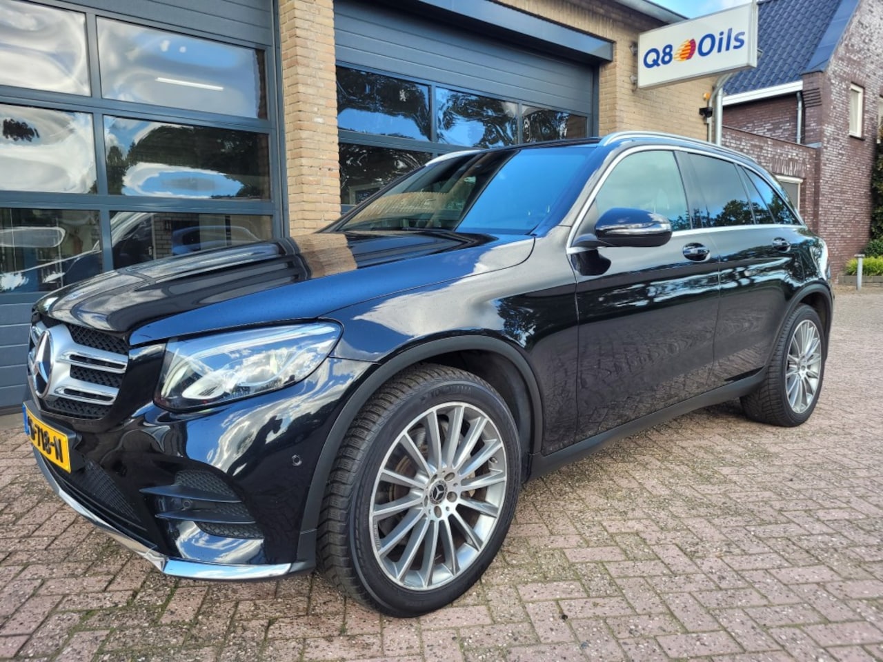 Mercedes-Benz GLC-klasse - 250 4 MATIC AMG LINE 210 pk met trekhaak camera navi - AutoWereld.nl