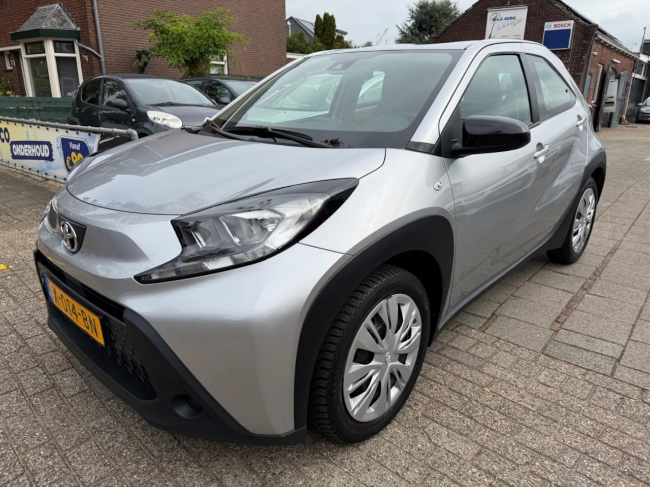 Toyota Aygo X - 1.0 VVT-I Play Camera Carplay/Android Cruise control - AutoWereld.nl
