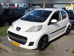 Peugeot 107 - 1.0-12V XS Airco 5-Deurs dealer onderhouden Elec pakket NAP APK