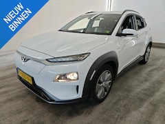 Hyundai Kona Electric - EV FASHION SKY 64 kWh (100% SOH) I 3-FASE LADEN I SCHUIF/KANTELDAK I WARMTEPOMP I UNIEKE K