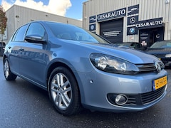 Volkswagen Golf - 1.4 TSI Highline AUTOMAAT / 158 DKM / SCHUIFDAK