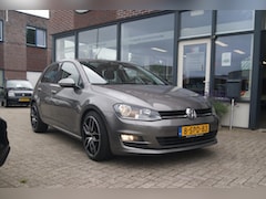Volkswagen Golf - 1.2 TSI 105pk BMT 5D Highline leer