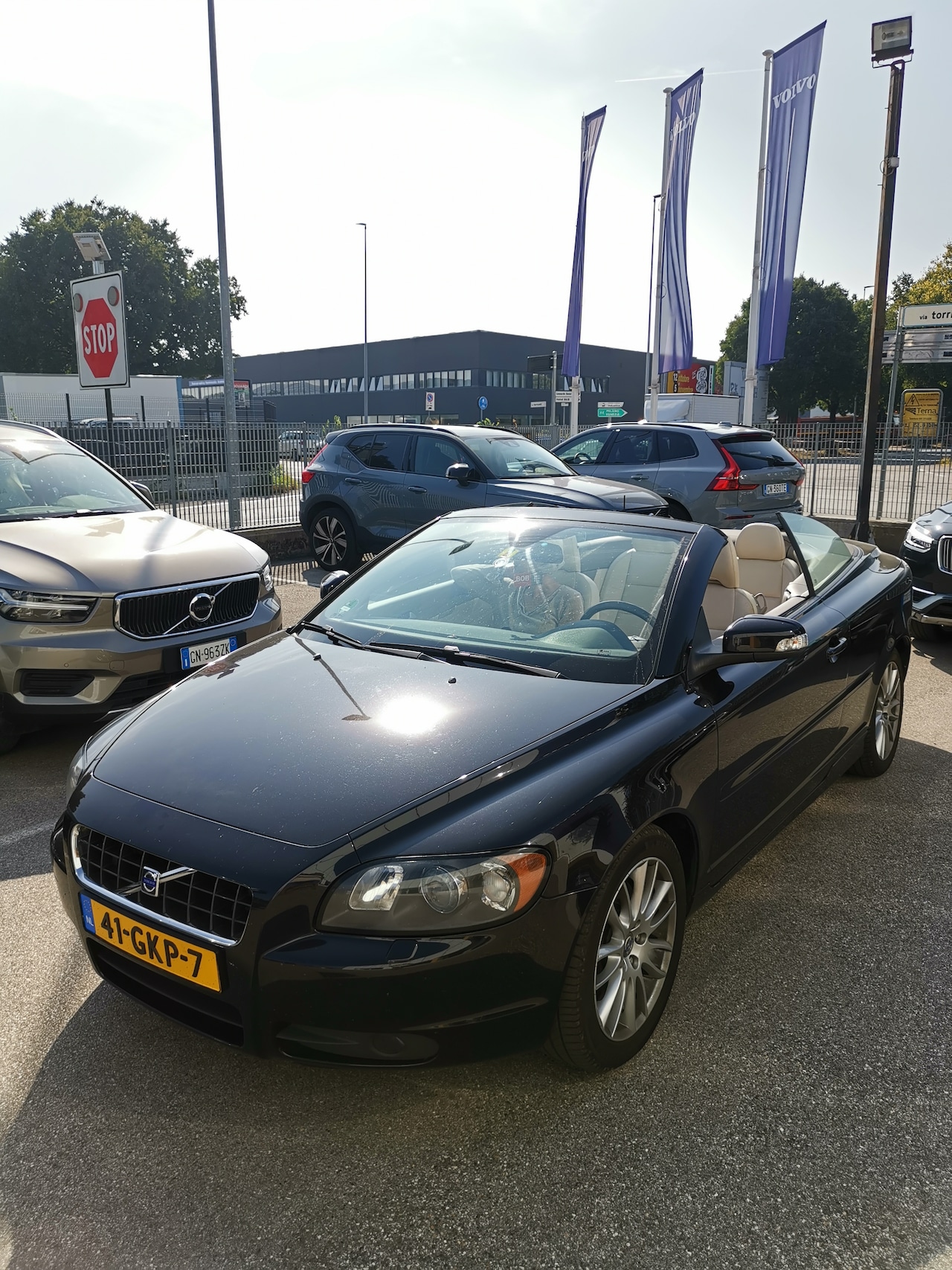 Volvo C70 Convertible - 2.4 D5 Momentum - AutoWereld.nl