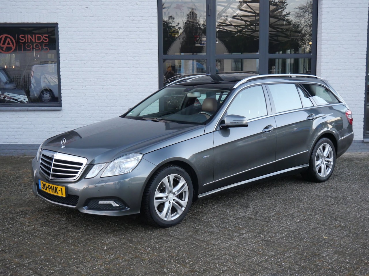 Mercedes-Benz E-klasse Estate - 350 CDI Avantgarde Panorama Xenon Harman Kardon - AutoWereld.nl