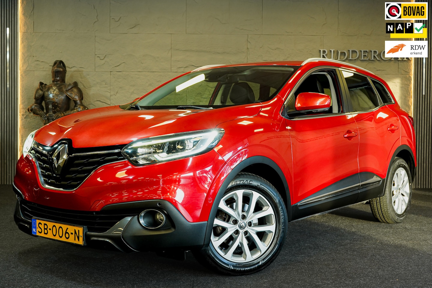 Renault Kadjar - 1.2 TCe Intens|GARANTIE|TREKHAAK|NAVI|CRUISE|VELGEN|CAMERA - AutoWereld.nl