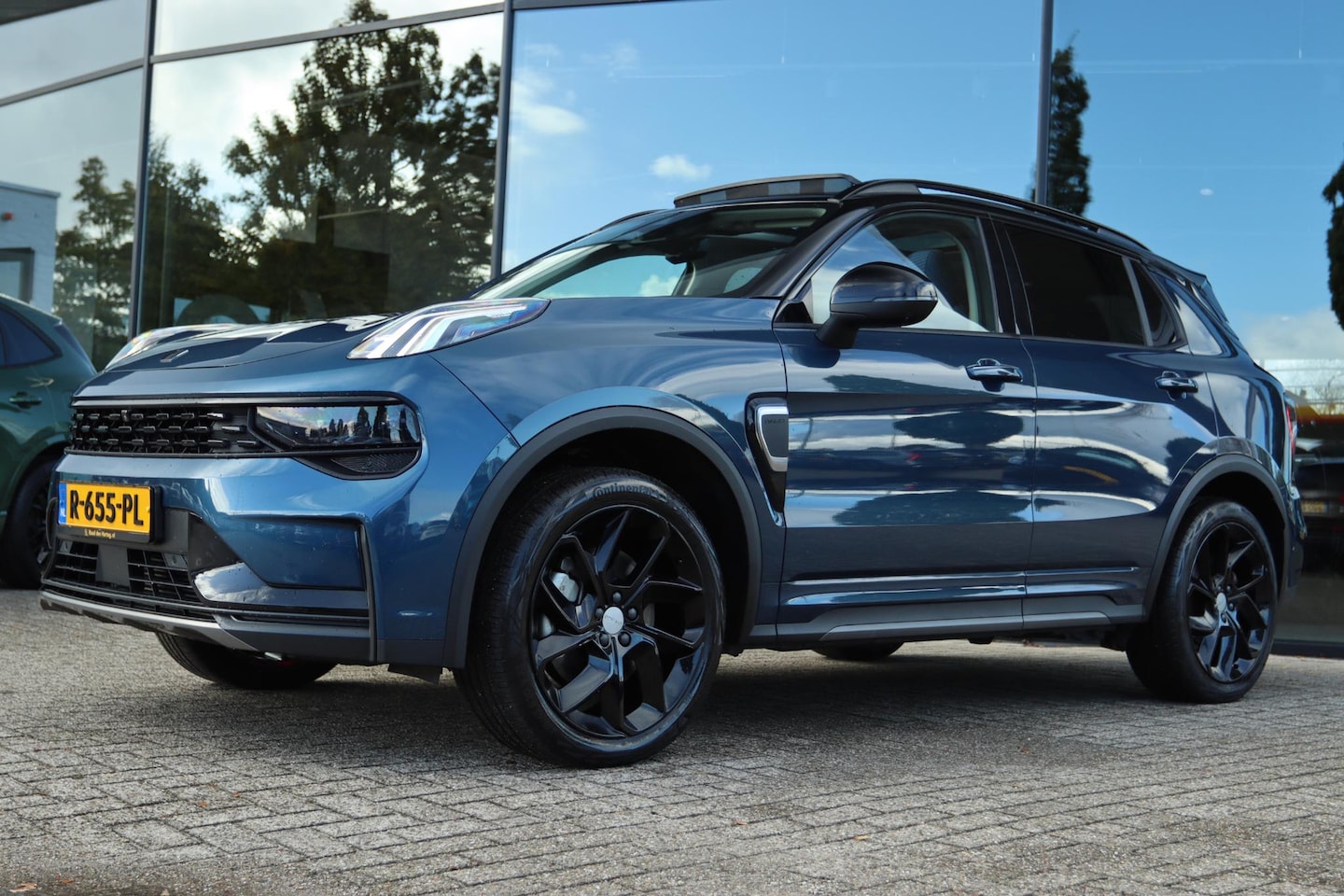 Lynk & Co 01 - 1.5 BLACK PACK | PANO | 360 CAMERA | INFINITY SOUND | CARPLAY | FULL LED | KEY-LESS - AutoWereld.nl