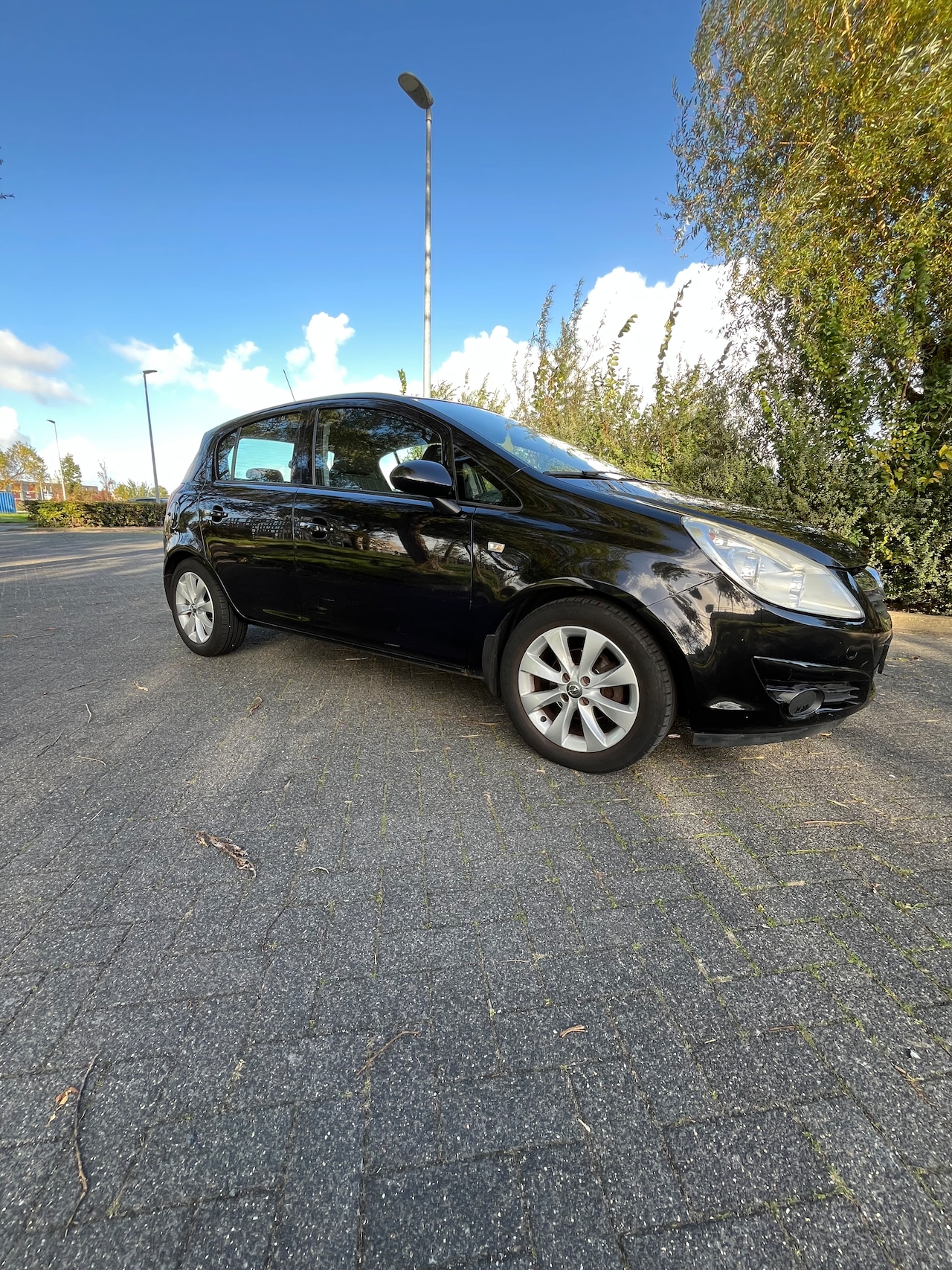 Opel Corsa - 1.2-16V Selection - AutoWereld.nl